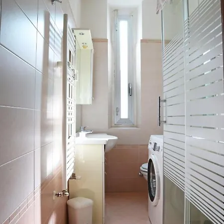 Isola Comfort Apartment Milan Exterior photo